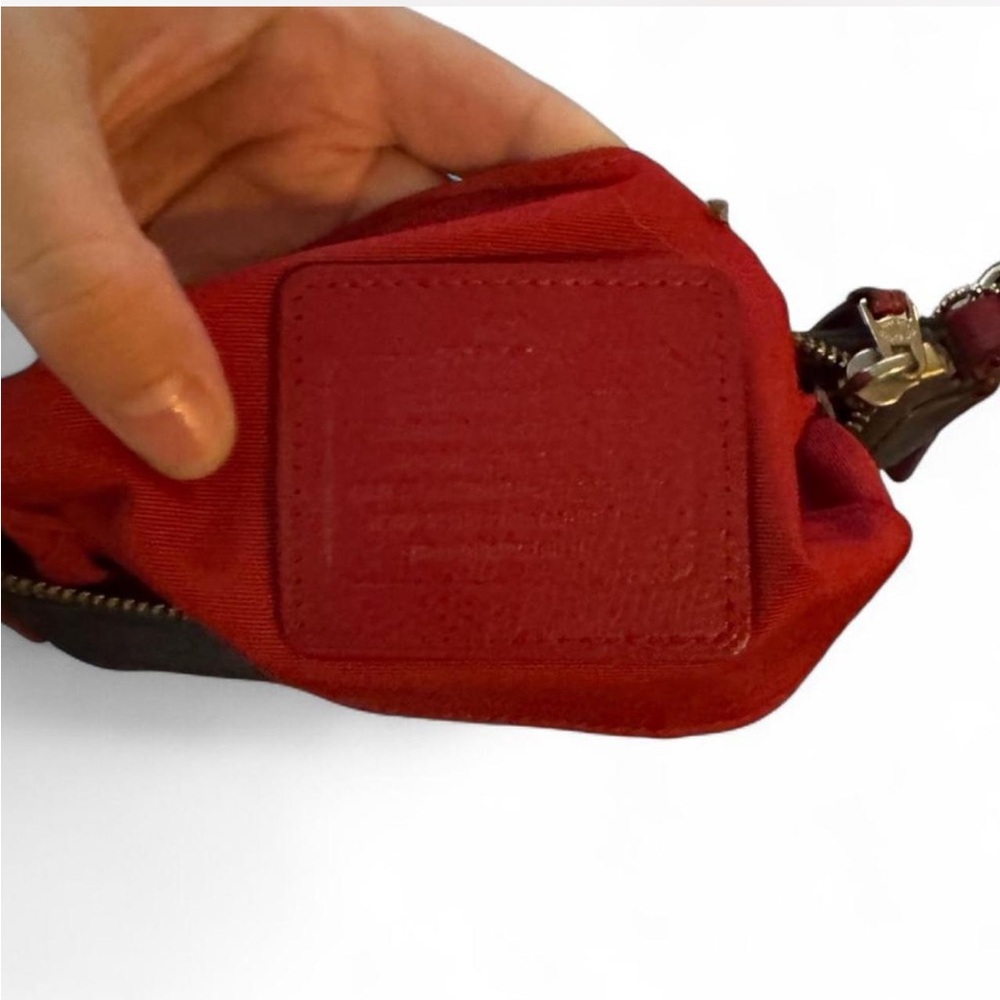 Coach Brown and red leather crossbody with matching wallet - Picture 2 of 9
